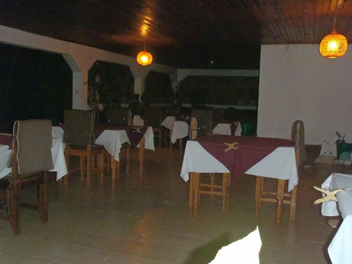 Chez Laurette Ξενοδοχείο Morombe Εξωτερικό φωτογραφία
